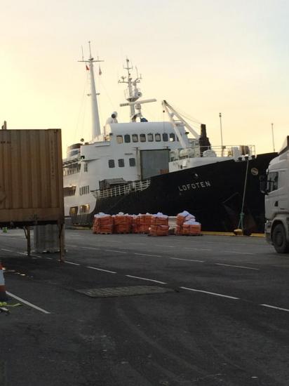 Arrivée à Bergen, le MS Lofoten est à quai