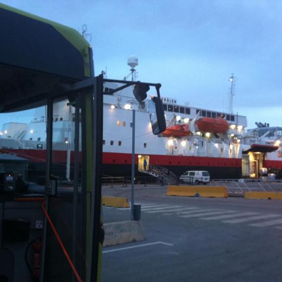 Direction l'aéroport de Trondheim.