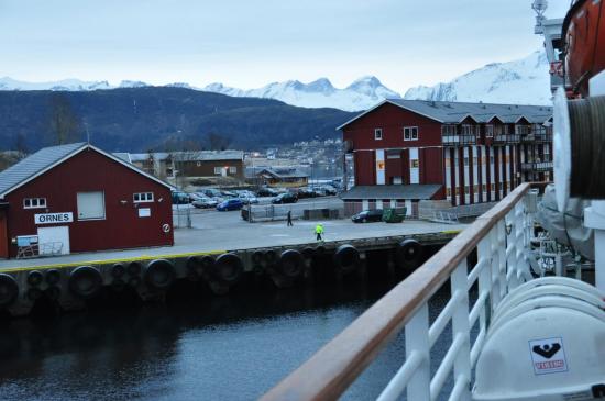 Escale à Ørnes