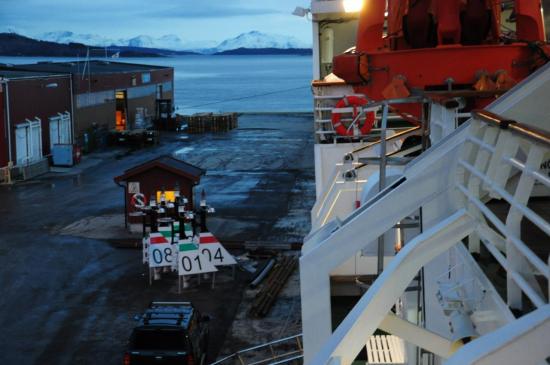 Escale à Harstad