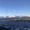 Tromsø et son fjord, vue depuis le haut du téléphérique Fjelleisen