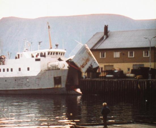 1979, on va reprendre  le ferry pour quitter l'île...